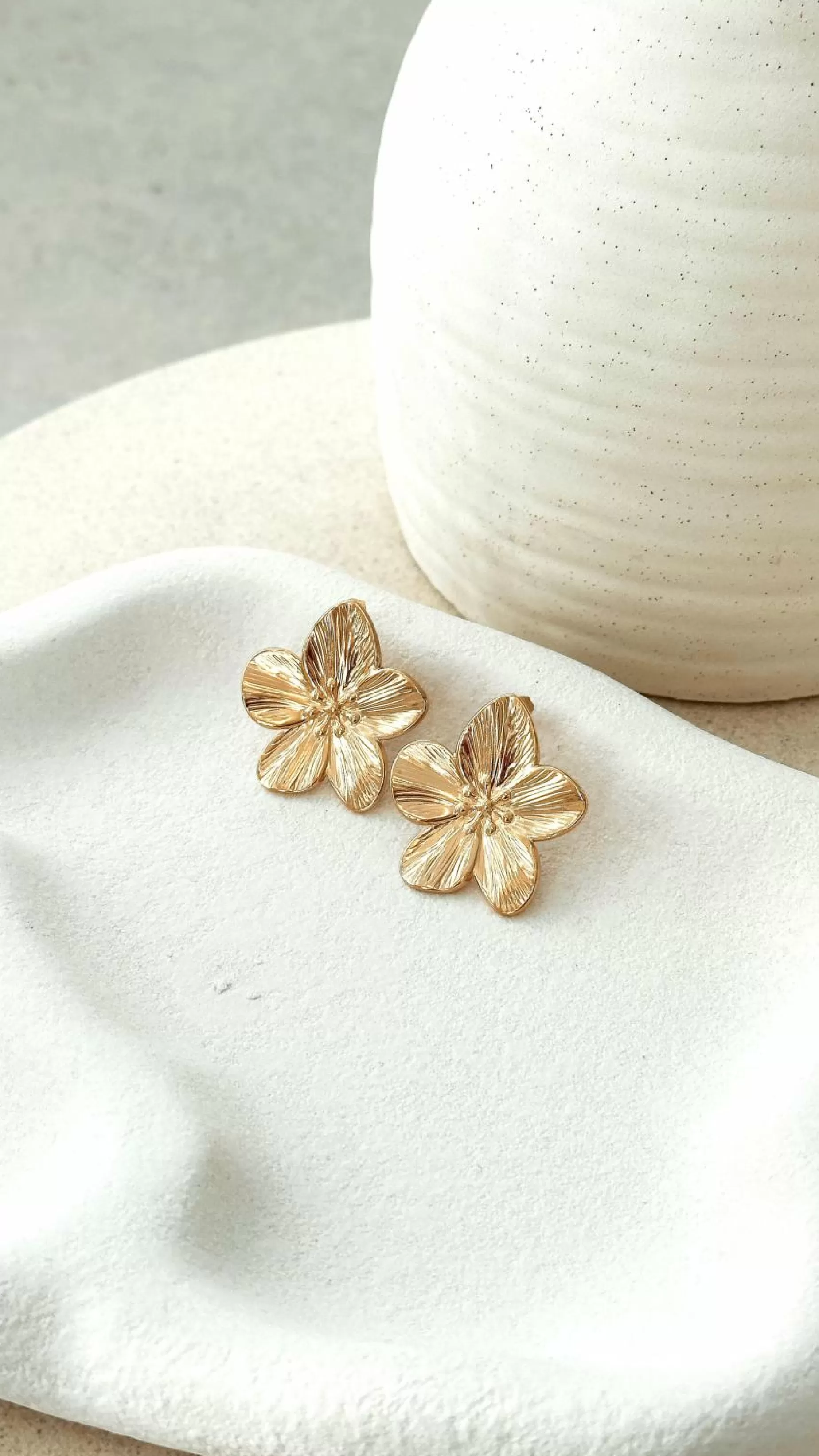 Breeze Earrings - | Billy J Flash Sale