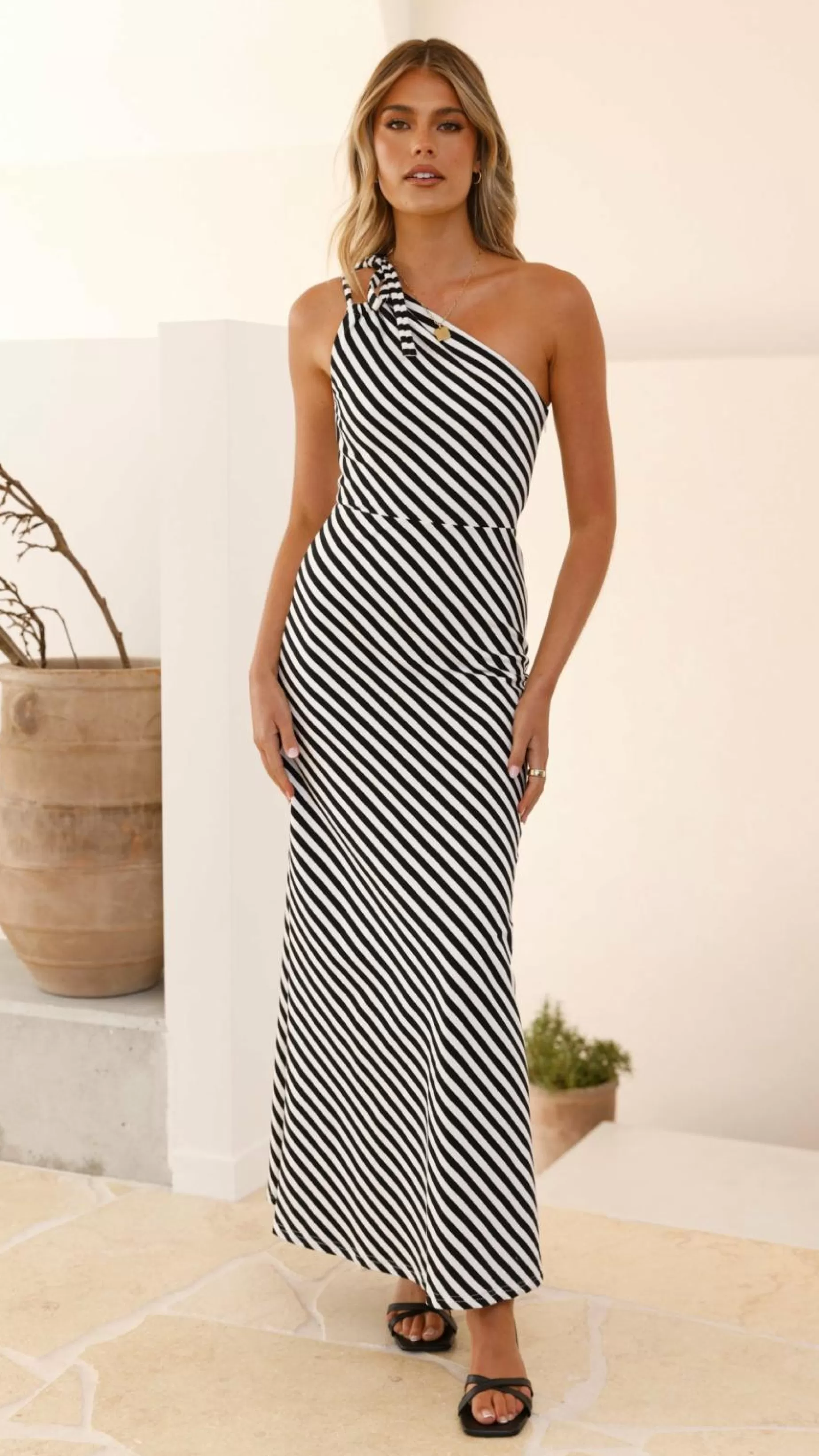 Ochola One Shoulder Maxi Dress - | Billy J Best